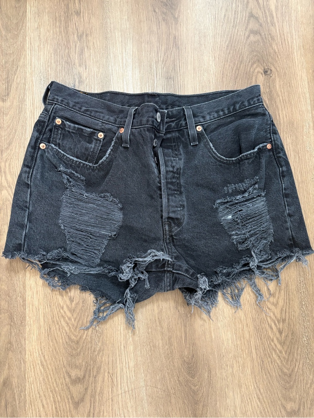 Levi’s Women Shorts Size 31